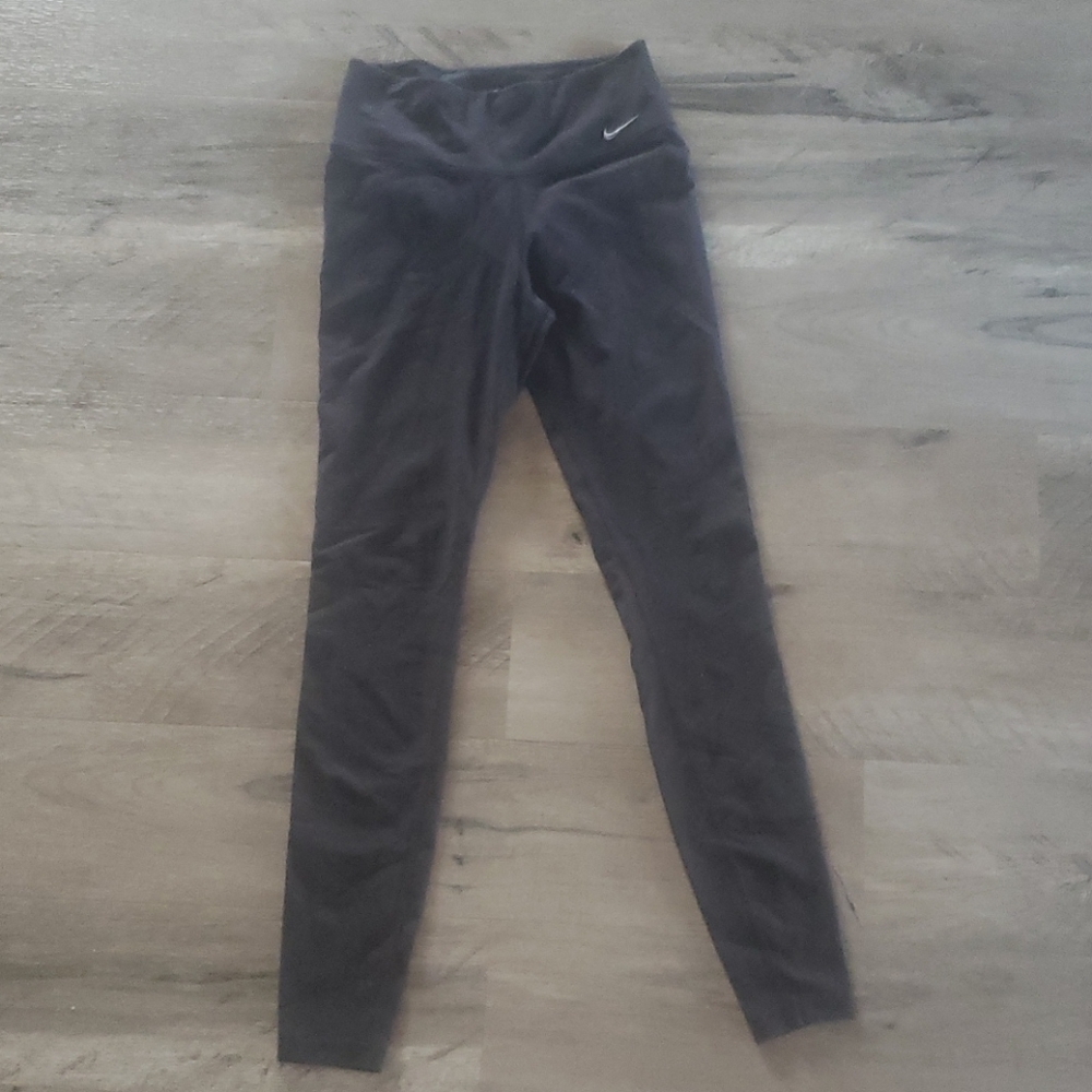 Nike leggings